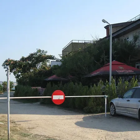 Andreea Guest house