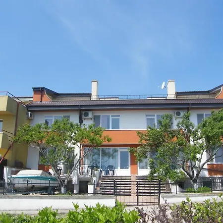 Guest house Andreea 2*