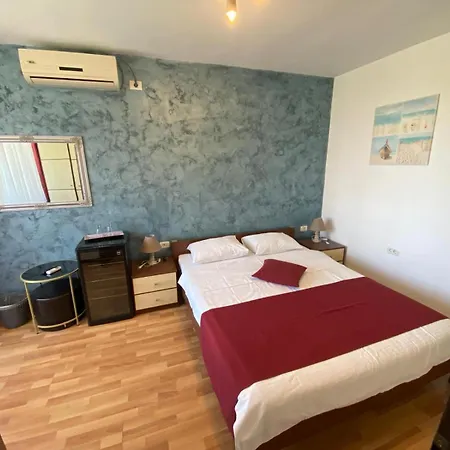 Andreea Эфорие Норд